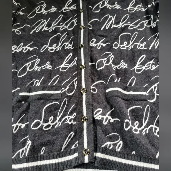 7th Avenue | Cute Black/White Script 3/4 Sleeve Knit Cardigan (SIZE M) - Picture 10 of 13